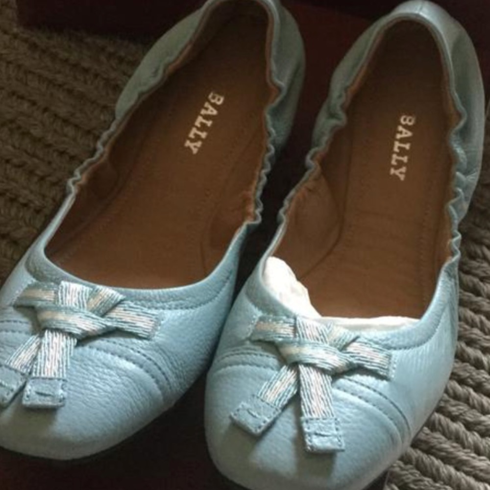 SOLD Bally flats